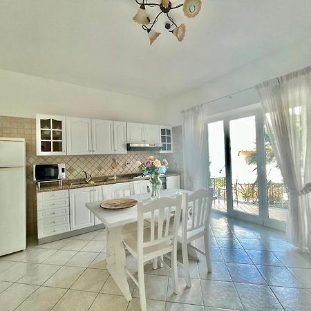 Casa Vacanze Mariafrancesca Ischia Esterno foto