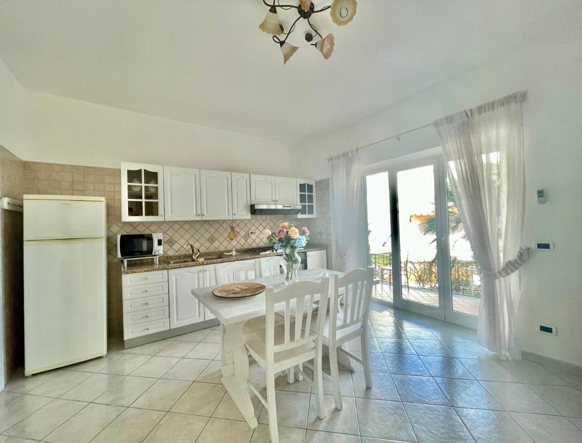 Casa Vacanze Mariafrancesca Ischia Esterno foto